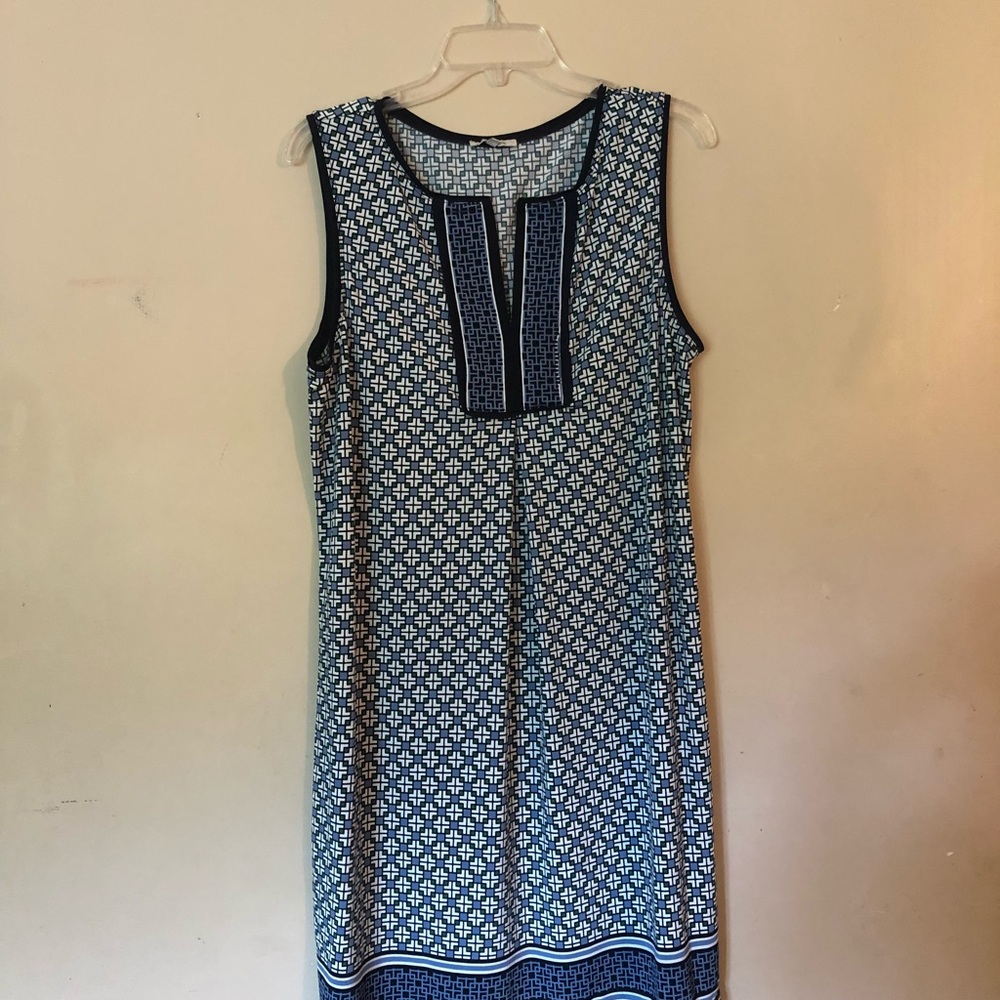 EUC Max Studios Geometric Print Sleeveless Shift